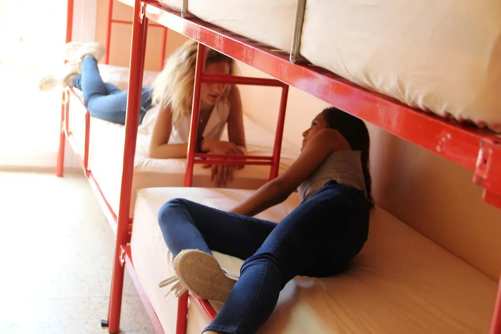 Hostel Alberg Costa Brava Llança