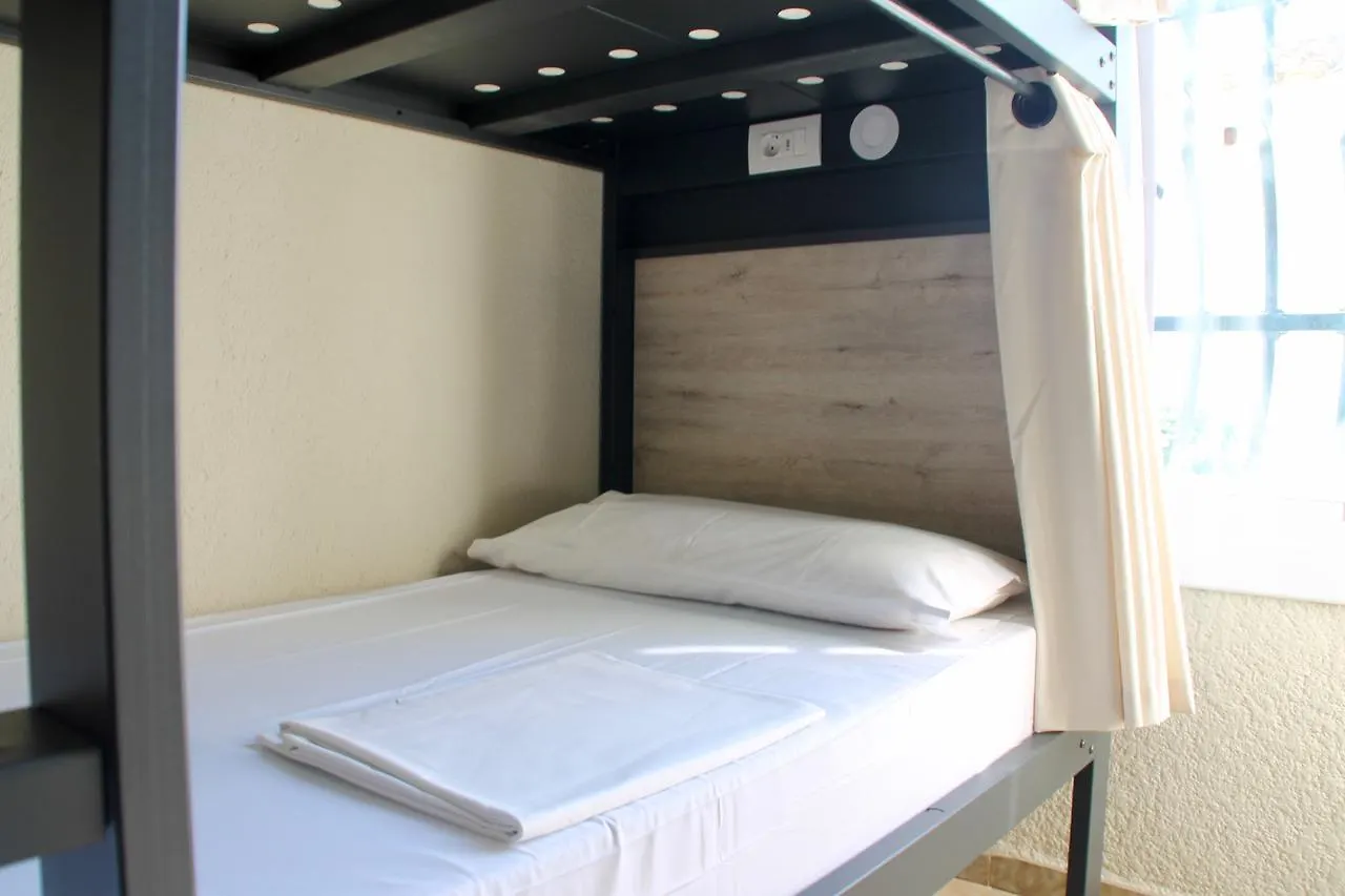 Hostel Alberg Costa Brava Llança